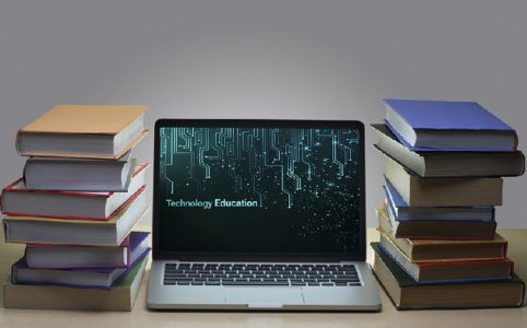 technology helps the student’s educational system